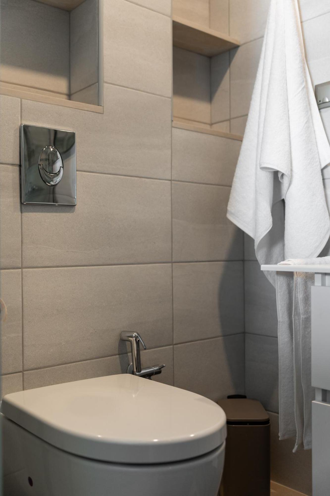 Secret View Apartment, With Private Jacuzzi Apartment *