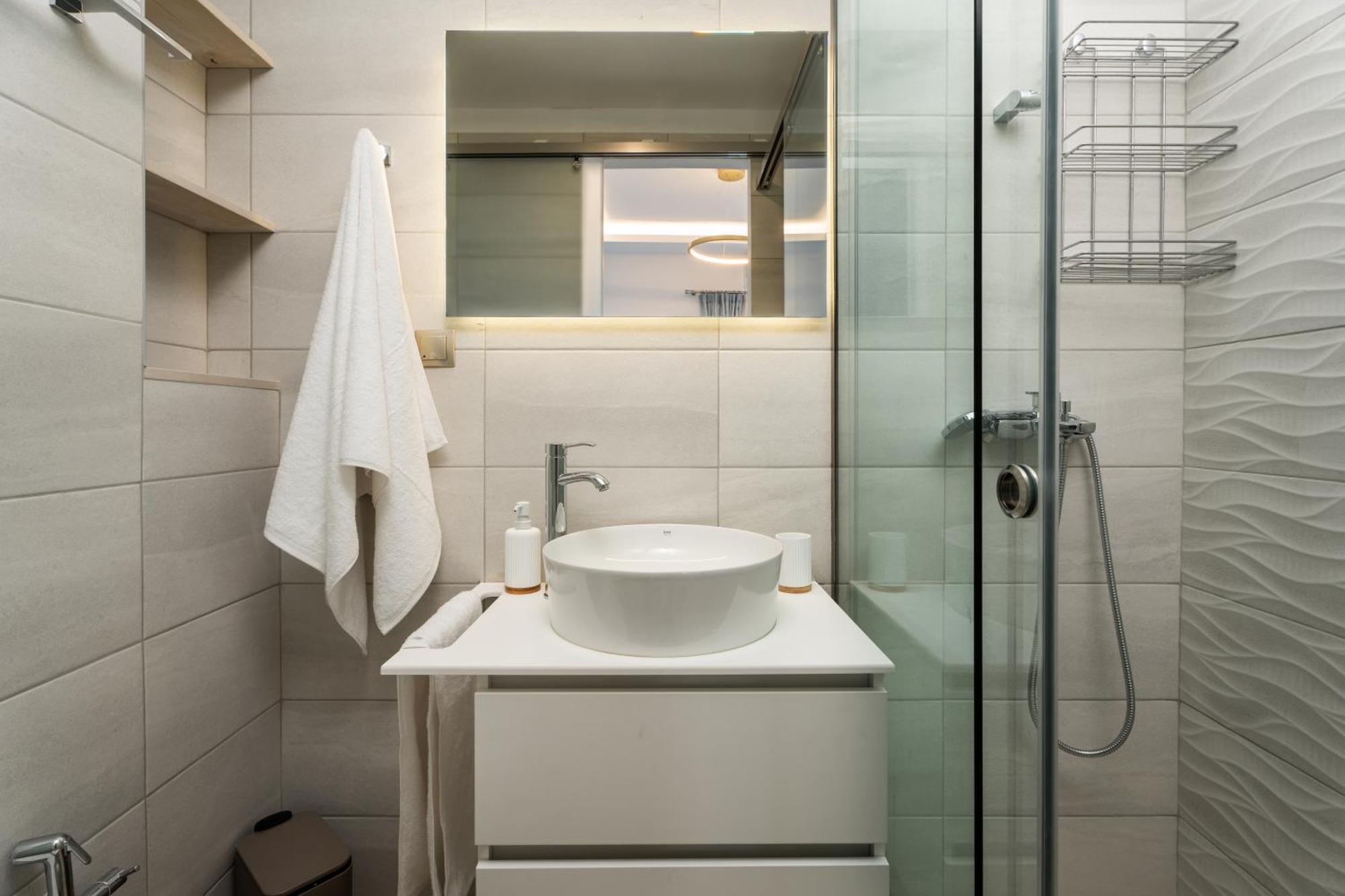 Secret View Apartment, With Private Jacuzzi Apartment
