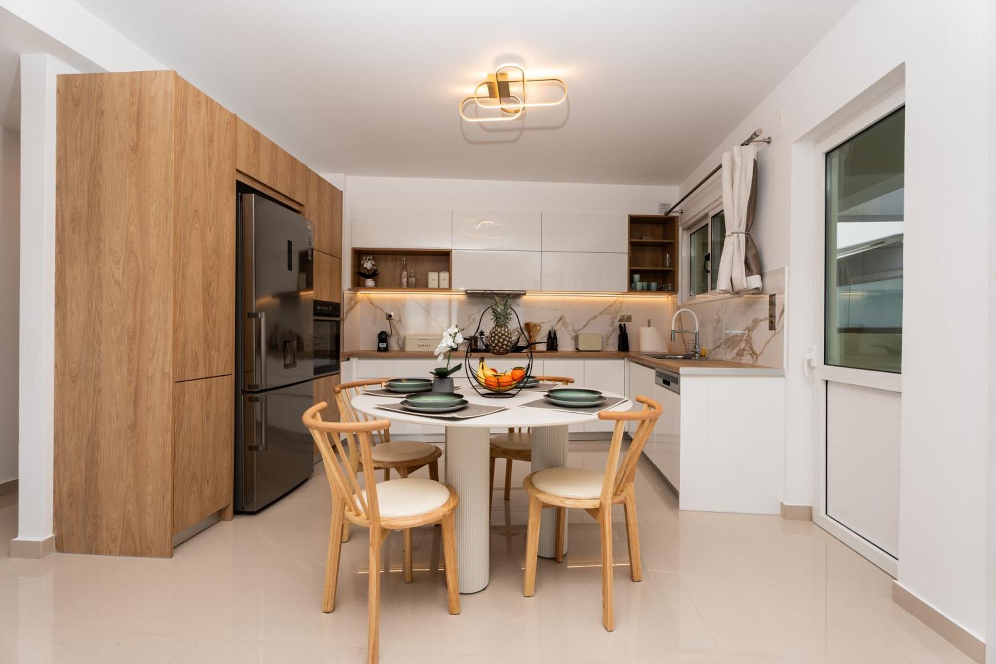 Secret View Apartment, With Private Jacuzzi * Rethymno